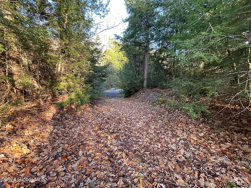 2nd image of L27 Dixon Hill Road