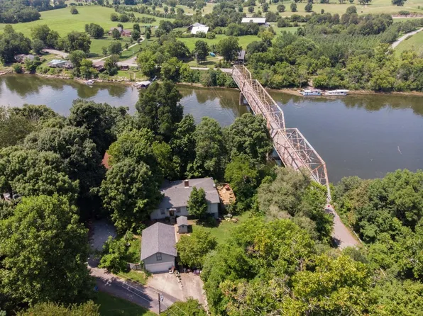 54 Hamon Dr, Lancaster, KY 40444