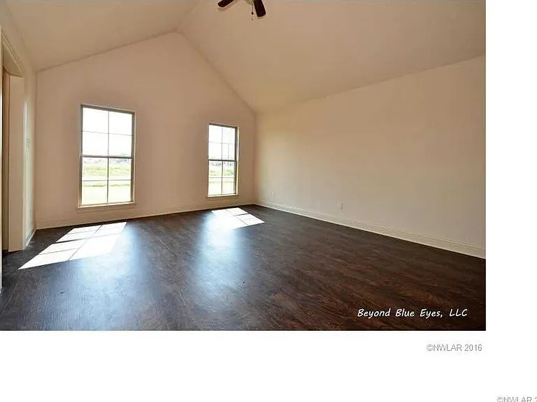 503 Oak Ridge Dr — Photo 22