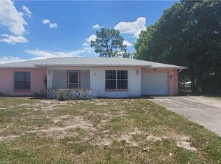215 Deerwalk Ave, Lake Placid, FL 33852