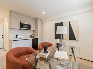 2223 W Starview Ln, Los Angeles, CA 90026