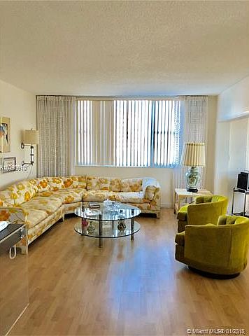 1st image of 4200 Hillcrest Dr APT 610