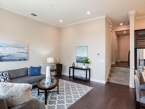 3rd image of 1006 Ocean View Ave