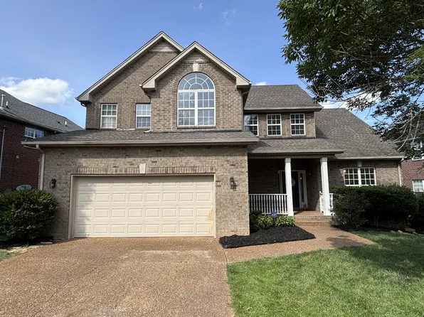 6733 Sugar Hill Dr, Nashville, TN 37211