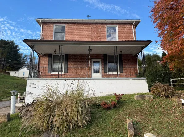 437 Thorn Stop Cir, Clarksburg, WV 26301
