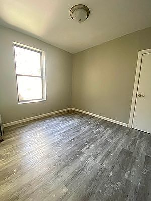 5th image of 409 E 21st St #C4
