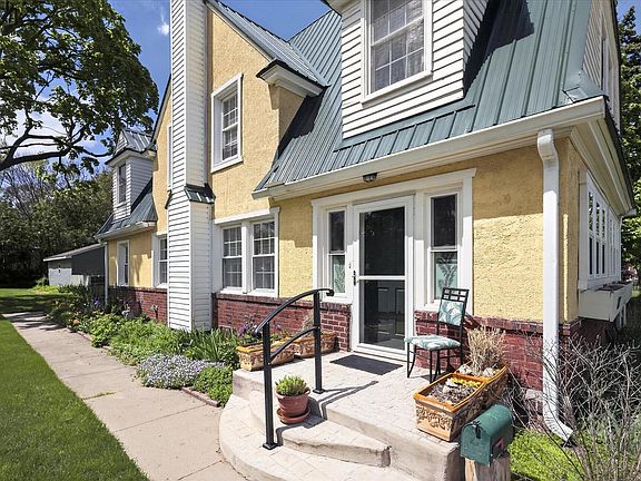 4th image of 2617 Erskine Blvd