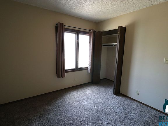 4th image of 2343 B St APT 10