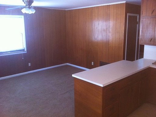 2nd image of 1259 N Oakland Ave APT A