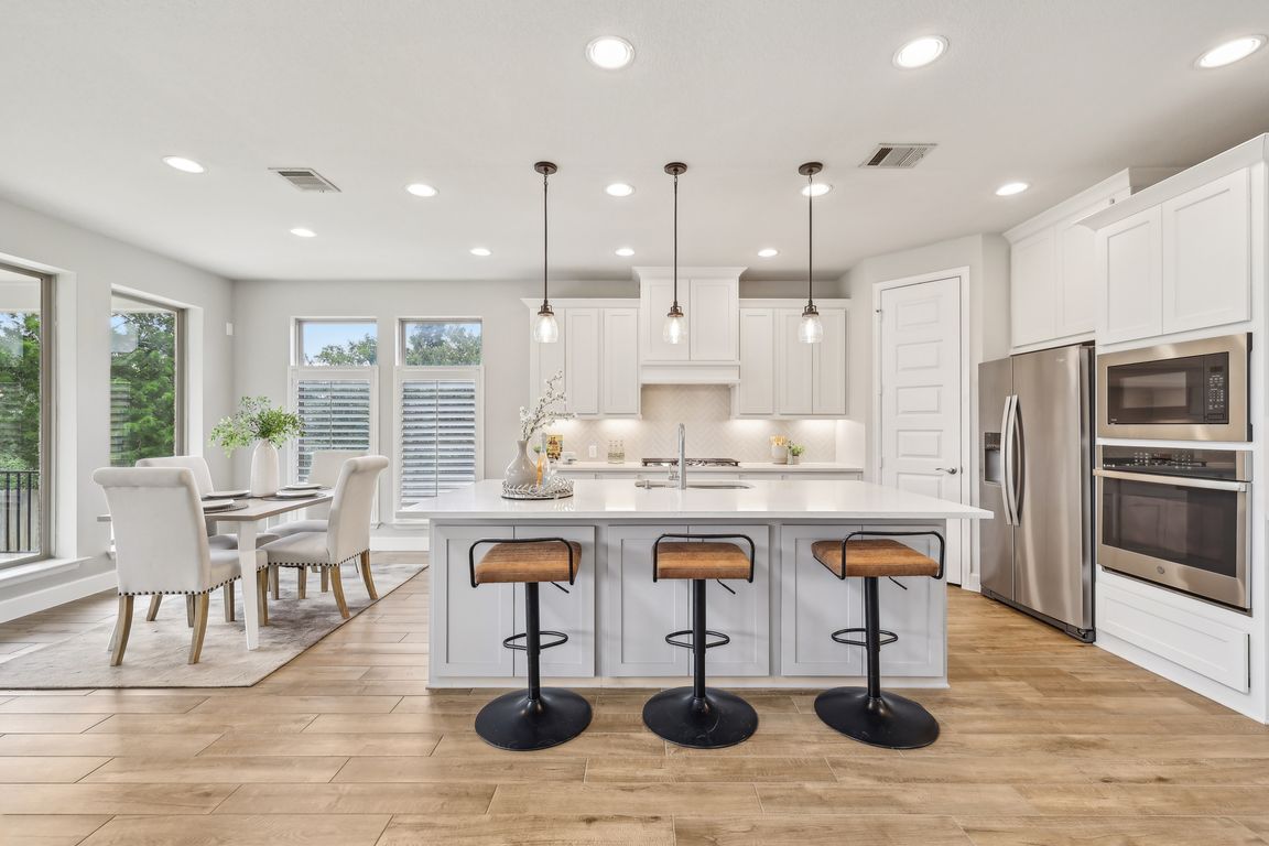 Kellogg Ln-0805-023