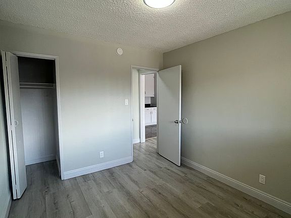 4th image of 3511 W 15th St APT 7