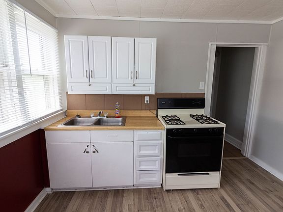 3rd image of 1044 N 8th St APT C