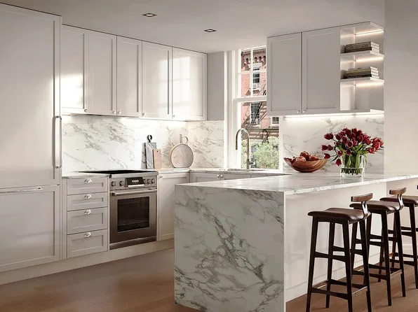 26 W 9th St APT 3D, New York, NY 10011