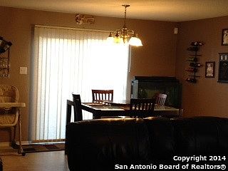 4th image of 10143 Dixon Wood
