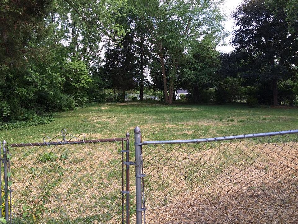 2nd image of 5404 Bluefield Rd