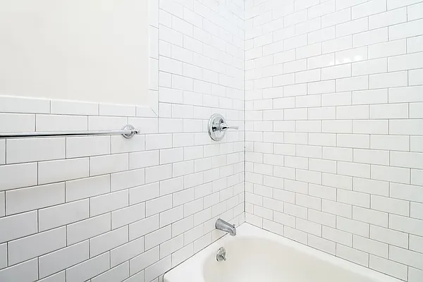 Rented by EXR | media 4