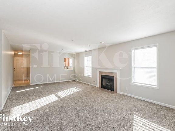 4th image of 10670 Braewick Cir