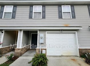 11330 White Bluff Rd #26, Savannah, GA 31406
