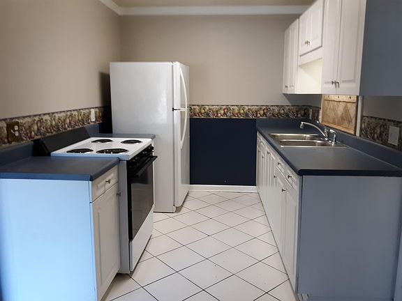 4th image of 6447 Skyline Dr