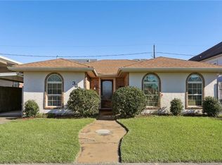 3605 Charles Dr, Chalmette, LA 70043