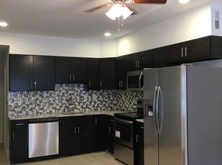 1904 S 10th St #1, Philadelphia, PA 19148