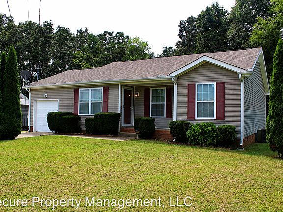 2nd image of 827 Princeton Cir