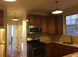 637 Hawthorne St #1, Brooklyn, NY 11203