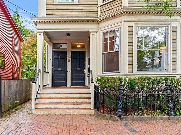 3rd image of 356 Essex St #1