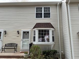 502 Wedgewood Cir, Flemington, NJ 08822