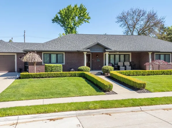 22900 Hollander St, Dearborn, MI 48128