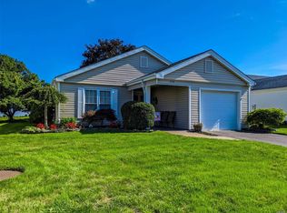 578 Stratford Ln, Ridge, NY 11961