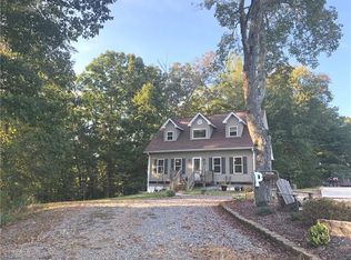 2703 Taylorsville Rd, Lenoir, NC 28645