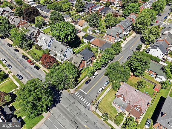 4th image of 699 New Holland Ave