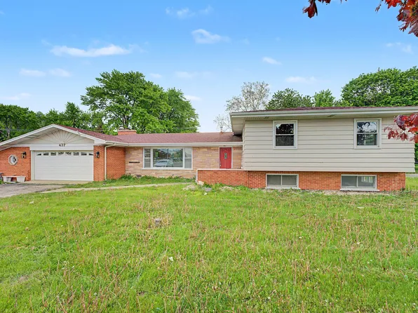 437 N Meacham Rd, Schaumburg, IL 60173