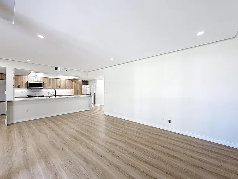 955 Egret Cir #207 — Photo 15