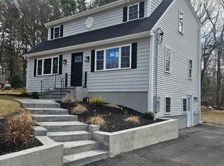 1094 Glebe St, Taunton, MA 02780