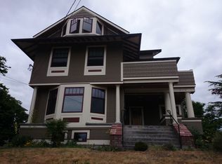 1502 33rd Ave, Seattle, WA 98122