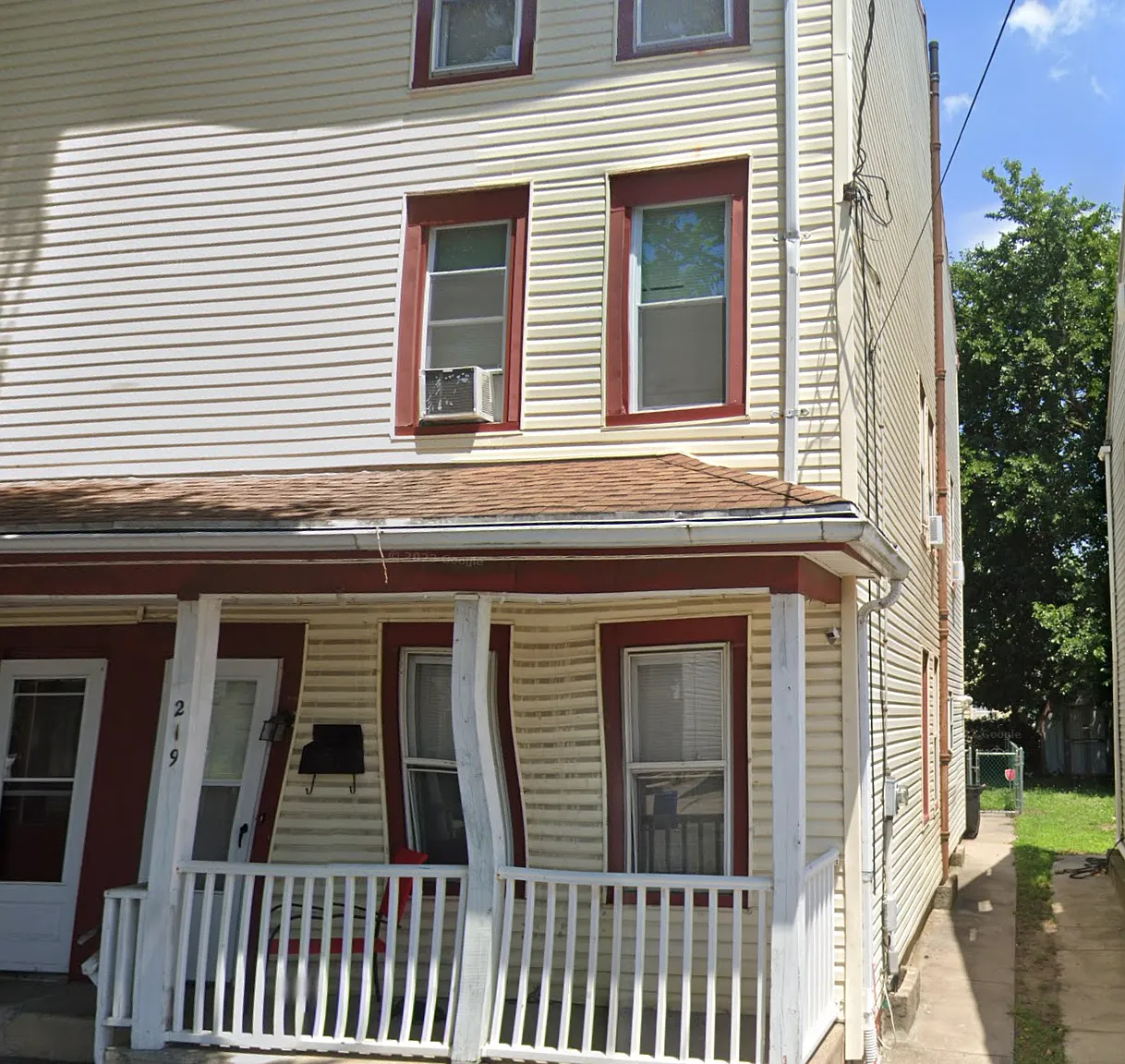 219 hudson St - Unit 1 — Photo 1