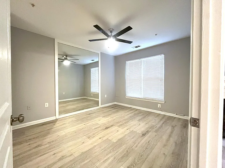12913 Alton Sq #117 — Photo 9