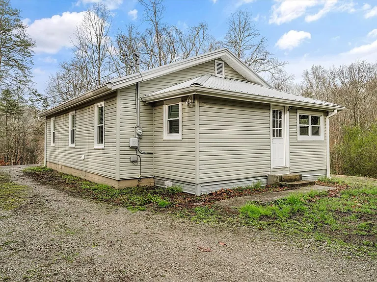 147 Little Emory Rd — Photo 28