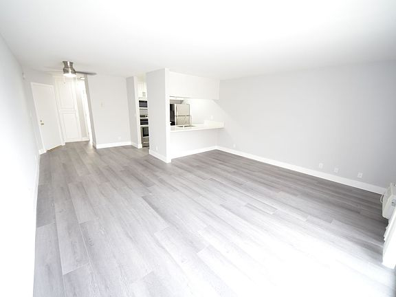 4th image of 3128 Overland Ave APT 106