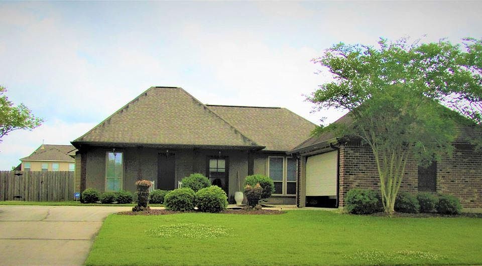 1st image of 41180 Avoyelles Ave