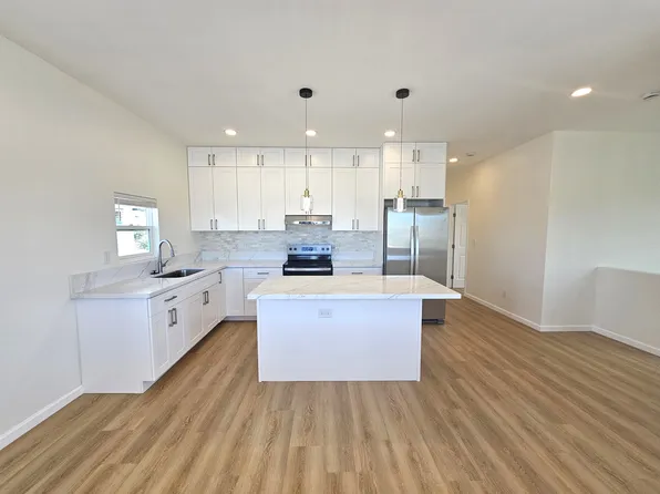 532 Kunawai Ln, Honolulu, HI