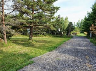 7011 Dysinger Rd, Lockport, NY 14094