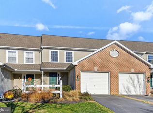 4063 Laurel Ln, Mount Joy, PA 17552