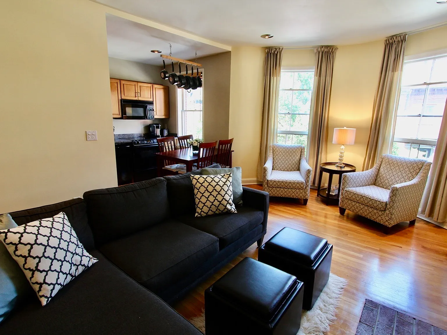 2 bed, 1.0 bath, 630 sqft, $3,275 — Photo 2