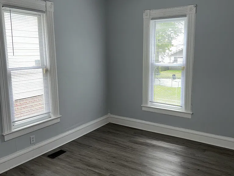 203 North Glenwood Avenue - 1 — Photo 2