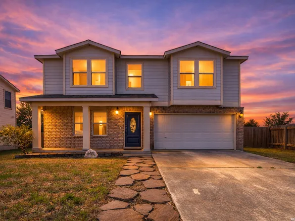 655 Northlake, New Braunfels, TX 78130