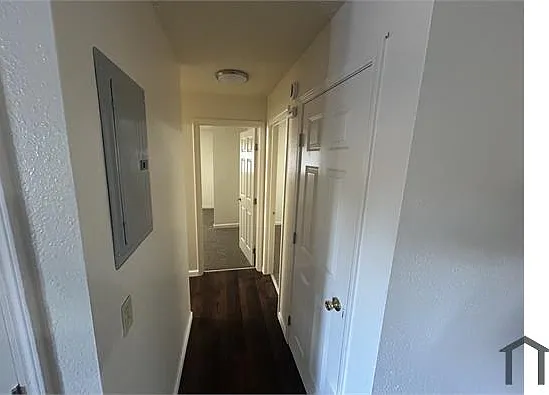 2 bed, $2,300 — Photo 4