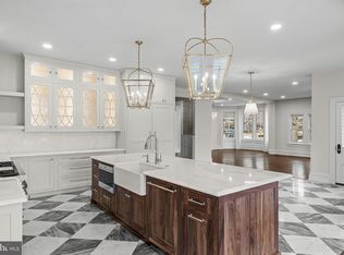 140 E Central Ave, Moorestown, NJ 08057